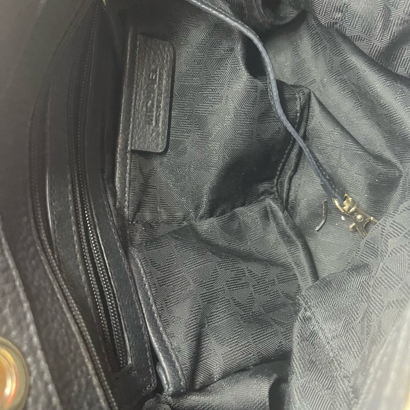 Authentic Michael Kors Purse!!! #0122b - Picture 4 of 13